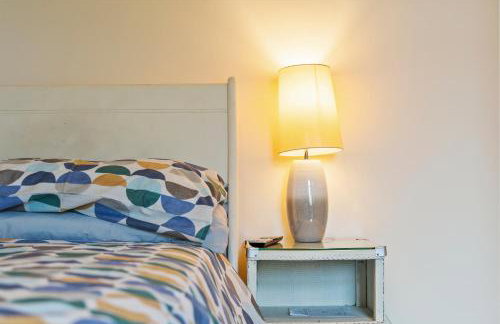 Spacious 3BR House -Sleeps 7 - Contractor Friendly - Foto 31