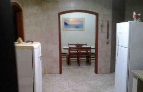 Casa a 50 metros da Praia da Riviera no Jardim São Lourenço - Casa com Wi-Fi - Foto 32