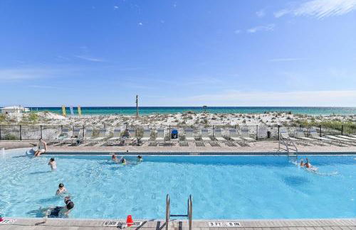 Pelican Beach Resort Destin - Photo 17