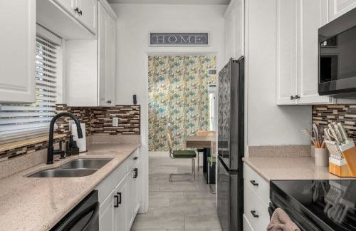 Game Filled Orlando Retreat with Patio and Grill - Foto 25