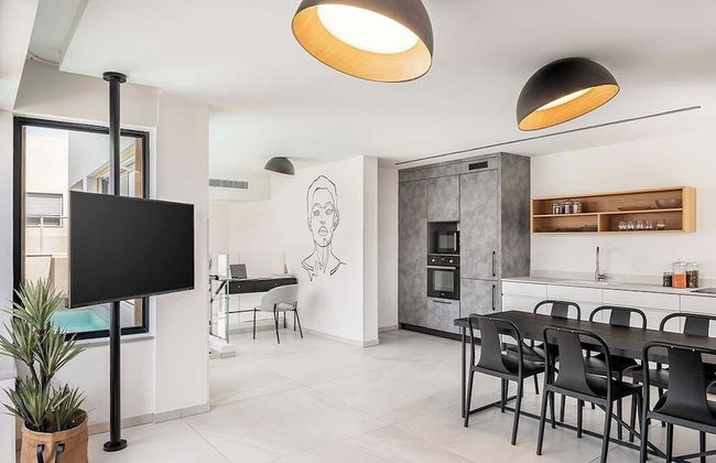 Mr. Louis - By TLV2GO - Photo 56