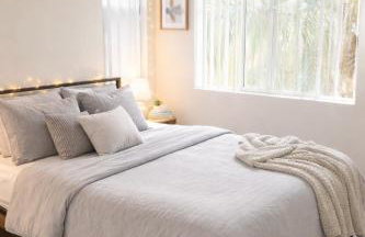 Peaceful 1BR & 2BR MDR Retreat Close to Venice Beach with Pool & Gym - Foto 20