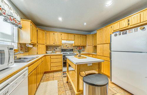 2 Mi to Dtwn Cloudcroft Home with Furnished Deck - Foto 9