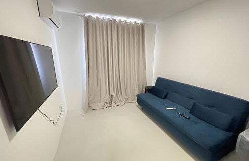 Imóvel Novo, 4 Quartos, Ar Condicionado em todos ambientes - Cond. Fechado - Guarajuba-BA - Foto 21