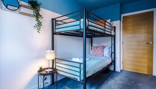 Formby Village Apartments By Greenstay Serviced Accommodation - Perfect For SHORT & LONG STAYS - Couples, Friends, Families & Business Travellers All Welcome - Dog Friendly - 7 - Foto 4