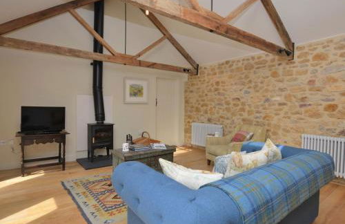 1 Bed in Stoke Abbott 50885 - Photo 3