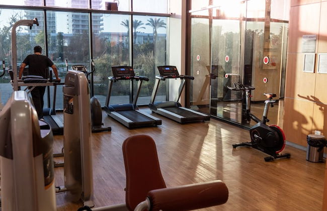 Sea-side 4 BR Apt with Gym - Foto 32