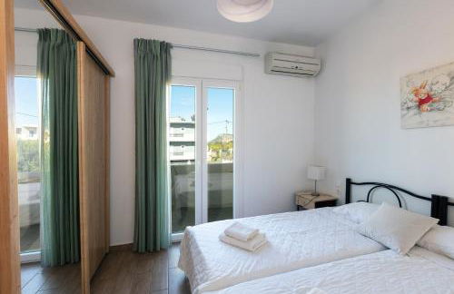 7 bedroom villa with pool, 700m from the beach! - Foto 20