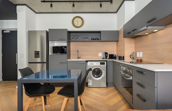 Bridgewater One Luxury Apartments - Photo 44