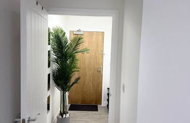 Serenity Waterfront 2 Bed Apartment - Foto 66