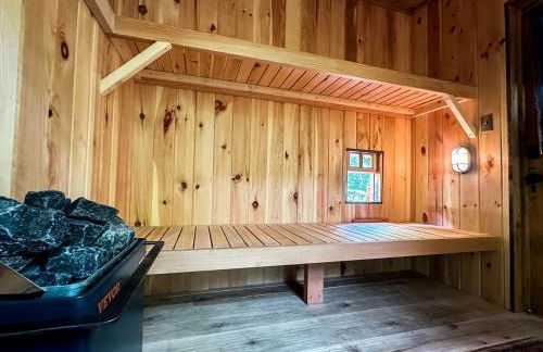 Charming Vacation Rental in a Barn on a Horse Farm near Afton Mountain in Virginia - Foto 31