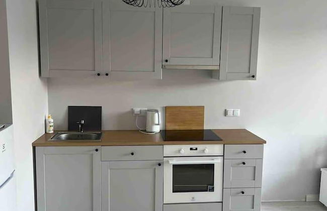 1-bed Top Floor Apartment in Warszawa - Foto 4