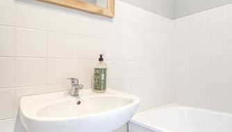 Mon Rez-de-Chaussée Ville Parking Privé Un-Séjour-à-Part - Foto 3