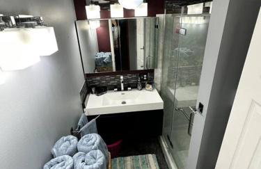 Lakefront Home w/Brilliant Views - Foto 15