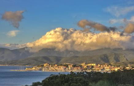 Charmant T3 avec Vue Panoramique sur la Mer, Terrasse, Piscine et à seulement 300m de la plage de la Roya - Foto 6