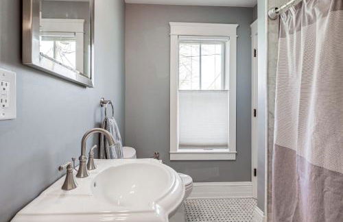 Elegant Saratoga Springs Stay Walk to Town, Track - Foto 21