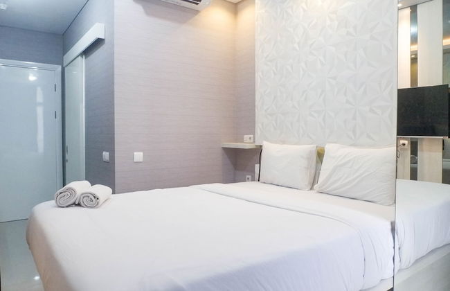 Stylish Studio Apartment Connected to Ciputra World Mall at The Vertu - Foto 2