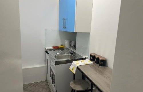 Spacious Studio with Separate the Kitchen 4A - Foto 8