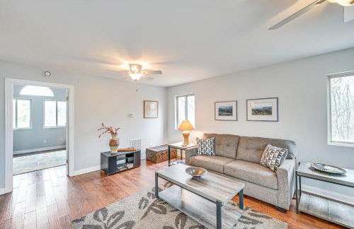 8 Mi to Lake Michigan Creative Retreat with Deck! - Foto 5