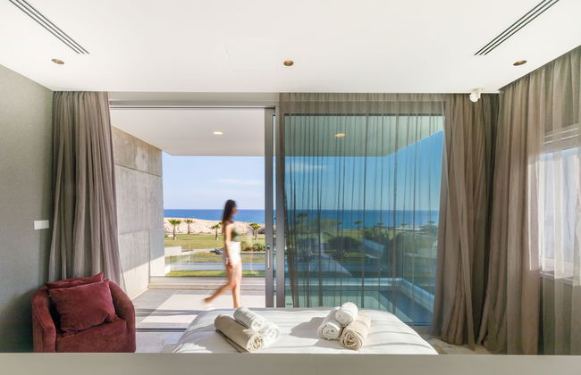 Tranquility Beachfront Villa - Foto 4