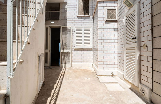 The Sea Outside Apartment 01 by Wonderful Italy - Foto 13