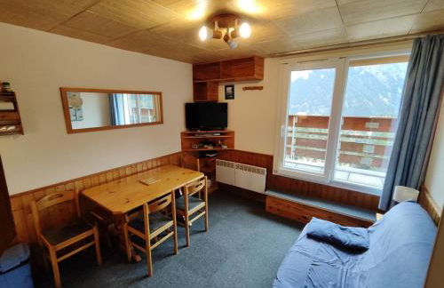 Appart 2 Pièces Cabine, 200m Pistes, 6 pers, Balcon - FR-1-557A-53 - Foto 2