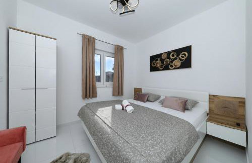 Orchid Stay - Photo 11