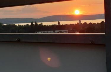 Penthouse - Sunset Dream - Photo 2