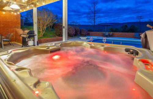 Pickleball - Pool - Hot Tub - Gym - BBQ - Foto 27