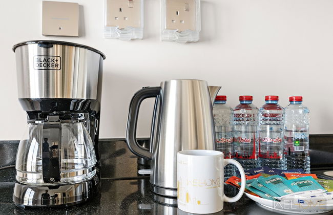 WelHome - Breathtaking View 1BR Apt in Damac Hills 2 - Foto 10