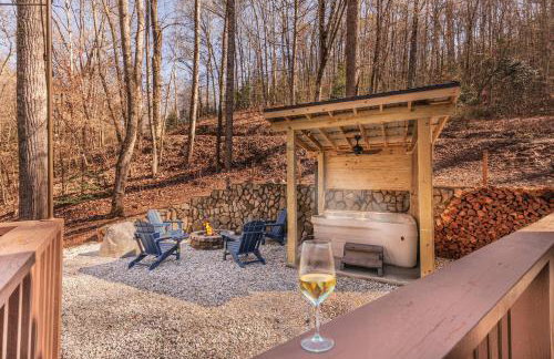 Whispering Pines Cabin - Photo 2