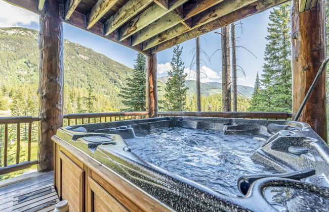 Luxury Log Chalet | Pool + Private HotTub | Ski In/Out | Overlooking Greywolf GC - Photo 31