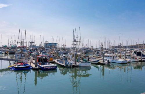 @ Marbella Lane Seaside Retreat, Walk to the Beach - Foto 32