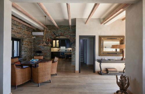 5 bedroom villa with pool, sunset views, direct access to the sea - Foto 41