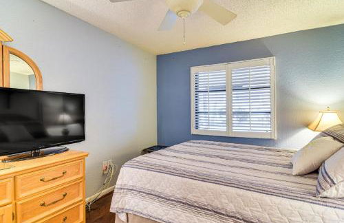 4 Mi to Beach Sunny Seminole Home with Pool - Photo 14