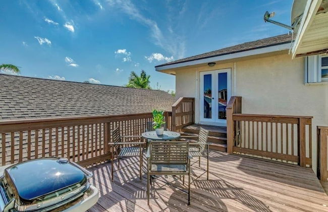 Beautifully Renovated 5 Bedroom with Guest House 5 Home by RedAwning - Foto 55