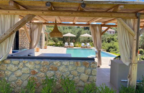 Elaiopetra Kefalonia - Stonehouse Hideaway with pool - Modern Luxury with Serene Sea and Mountain Views - Foto 43