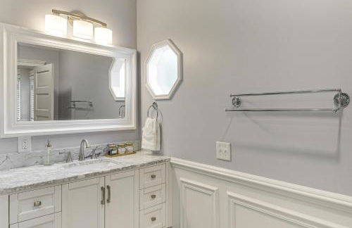 Lebanon Retreat Decks, Fire Pit and Yard - Foto 10