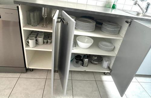 BHV-3, - 4- und 5-Zimmer Wohnungen mit Terrasse, 24h self-check-in, TV, Internet, DisneyPlus, Waschmaschine - Foto 47