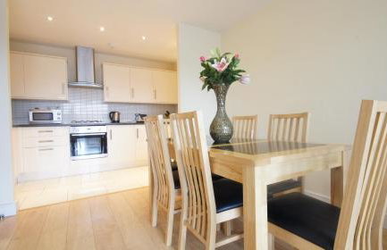Lodge Drive Serviced Apartments - Foto 37