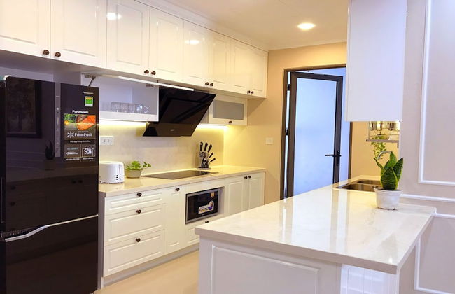 Sunny Saigon Apartments & Hotel - Photo 29