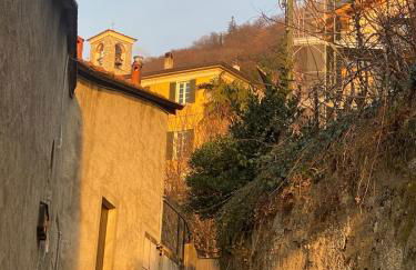 Romantic Room AL RIFUGIO DEI SOGNI terrazza con vista lago mozzafiato - Foto 18