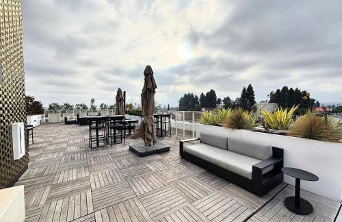 Melrose Luxe Retreat near The Grove - Foto 38