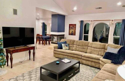 Peacock Suite Hot Tub Sleeps up to 4 Bbq - Foto 3