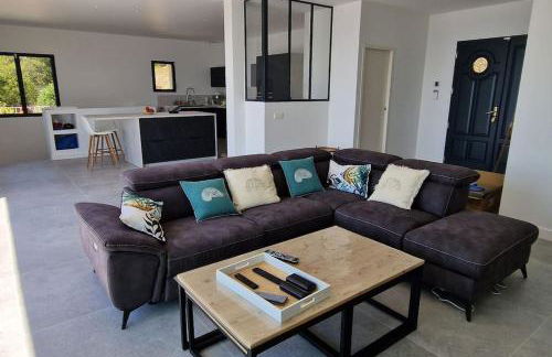 Splendide villa vue mer 180° à 500 m de la plage - Foto 44