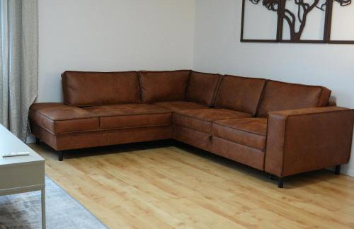 Große Wohnung mit XXl-Balkon in Schwerin Mitte - Photo 10