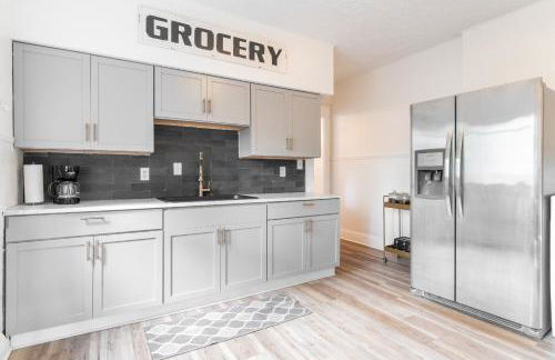 Cozy Home Near Fountain Square & 5 Min Lucas Oil - Foto 6