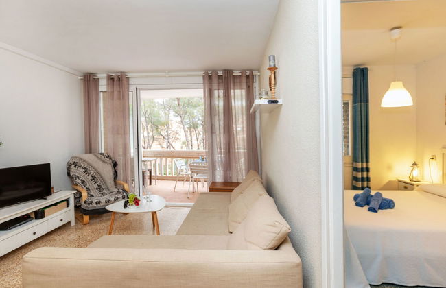 1 bedroom Apartment in Salou with swimming pool and garden - Photo 13