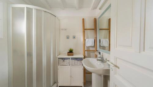 Villa Orea Beachfront by Mykonos Mood - Foto 5, wardrobe