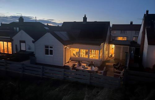 Marram Cottage - Well Equipped, Cosy, Home from Home, Next to Beach, - Foto 2